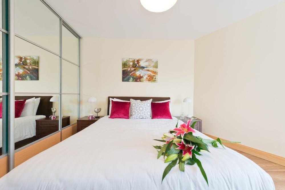 Broc House Suites Dublin Exterior foto
